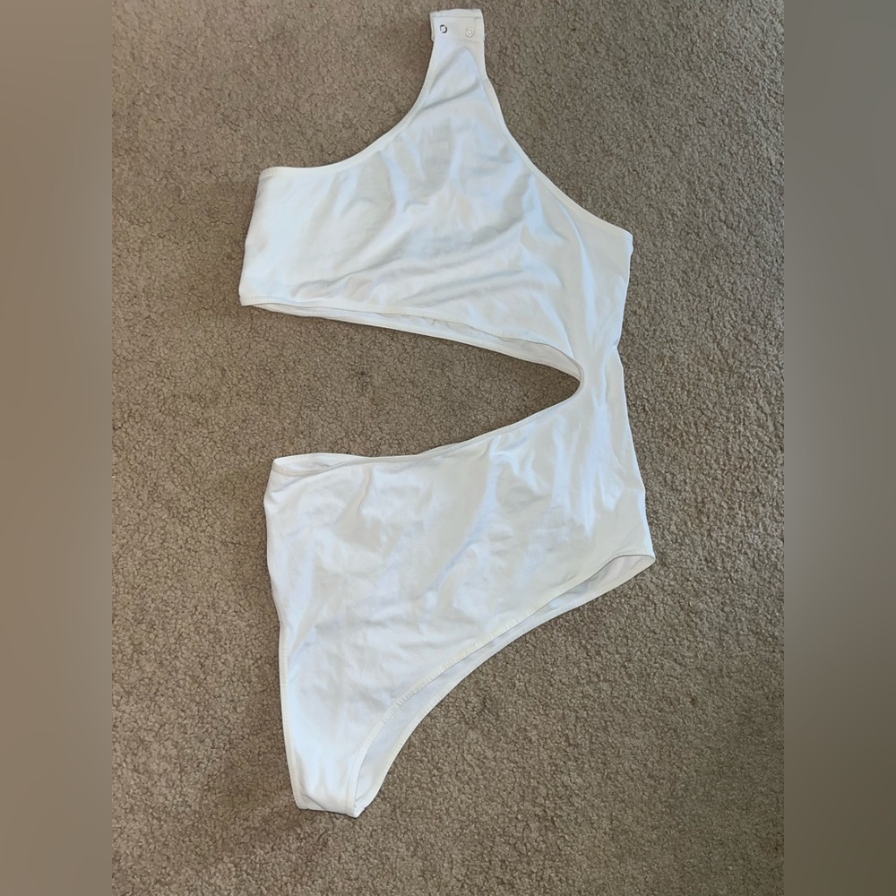 FREE PEOPLE White Bodysuit with Cut-Outs